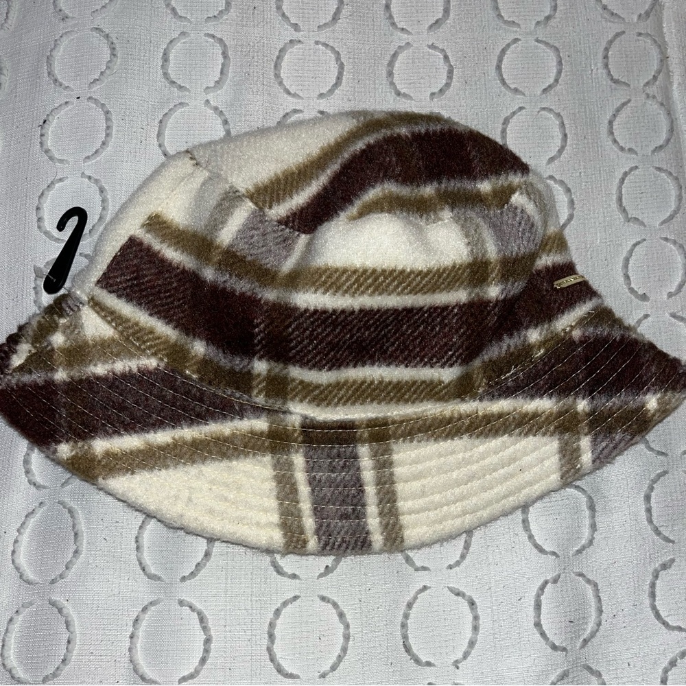 Steve Madden Plaid Bucket Hat